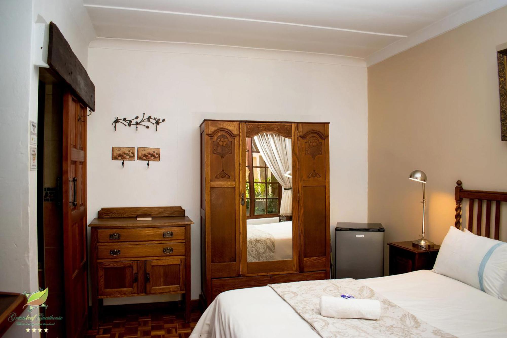 Greenleaf Guest Lodge Bloemfontein Esterno foto