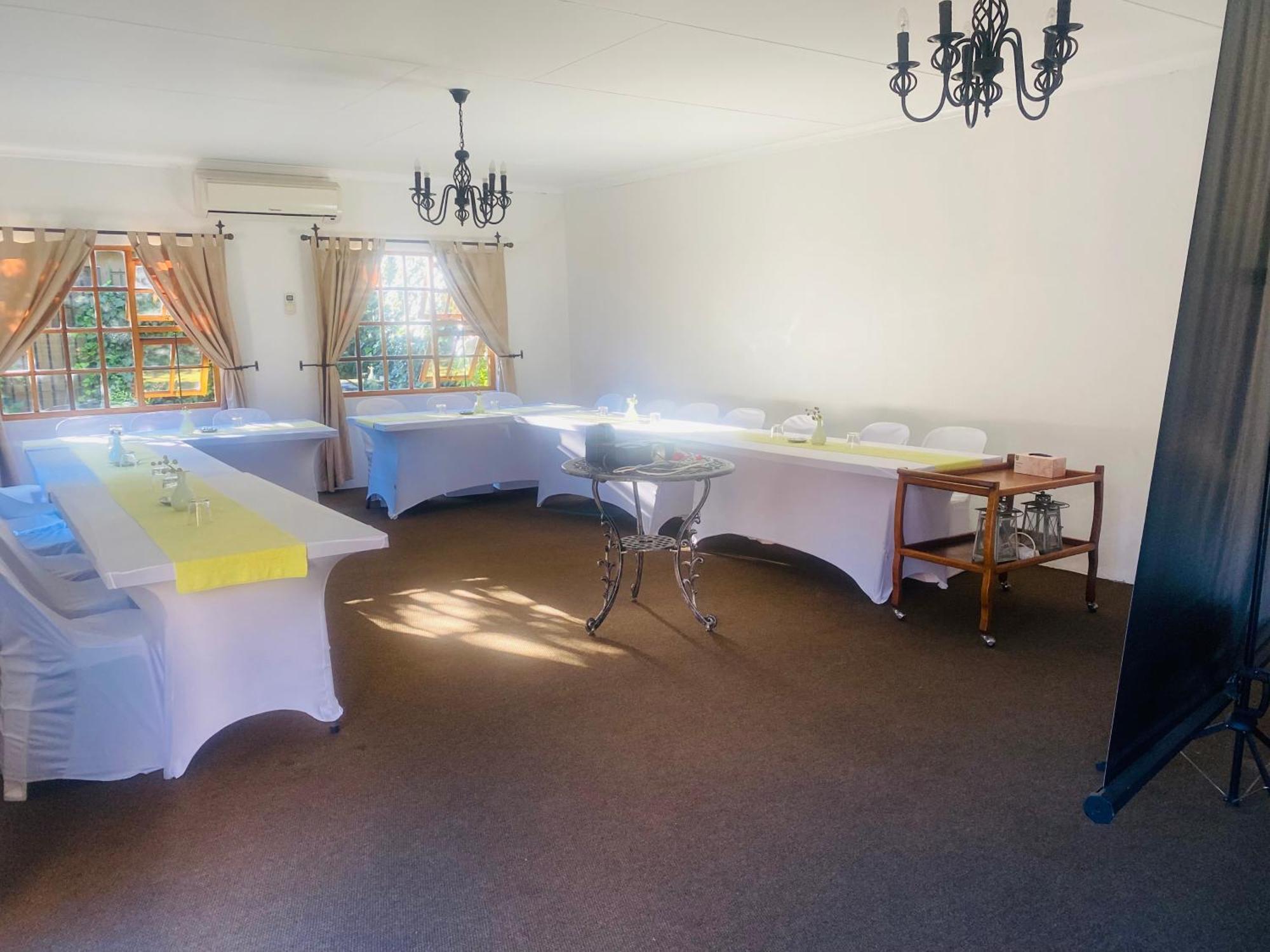 Greenleaf Guest Lodge Bloemfontein Esterno foto