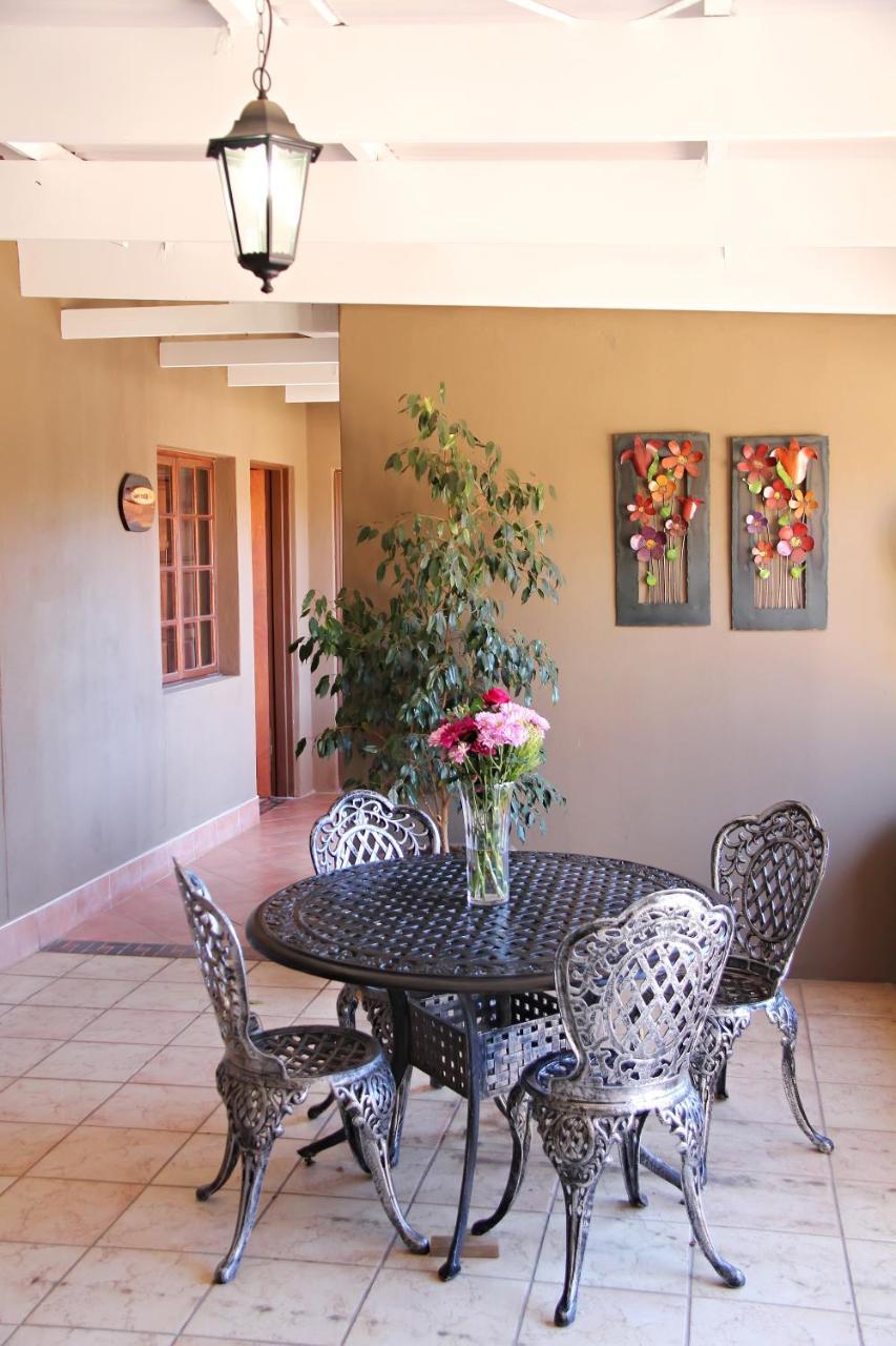 Greenleaf Guest Lodge Bloemfontein Esterno foto