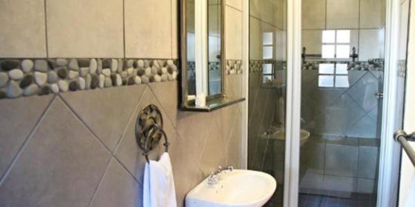 Greenleaf Guest Lodge Bloemfontein Esterno foto