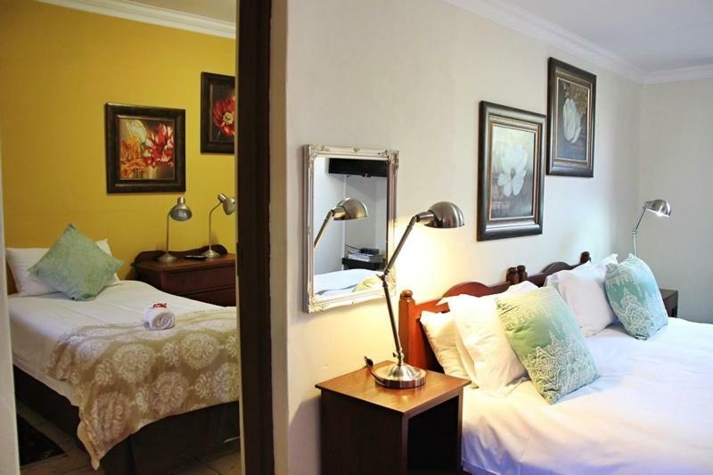 Greenleaf Guest Lodge Bloemfontein Esterno foto